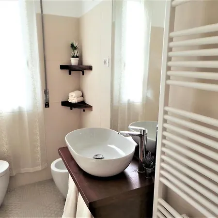 Meta Italy Da Alessandro Apartamento